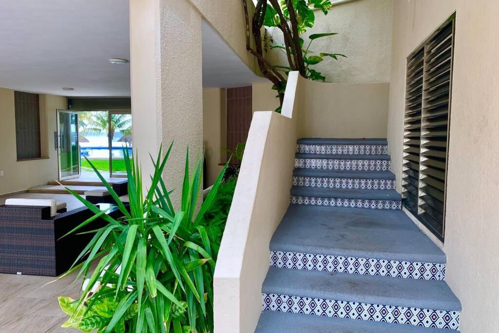 Oceanfront Condo Bm By Andiani Cancun Exterior photo