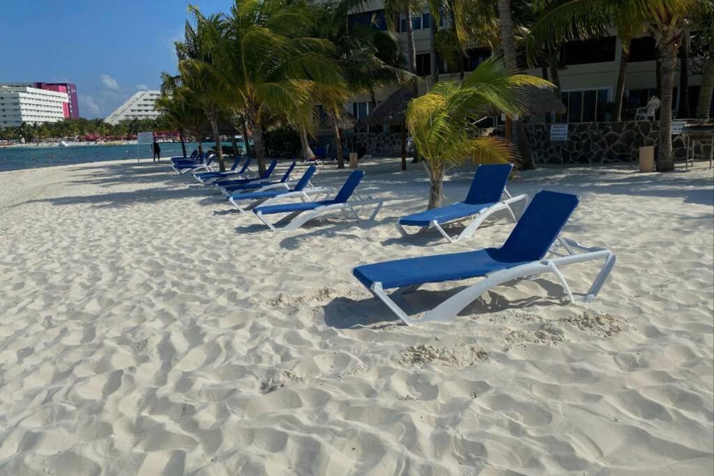 Oceanfront Condo Bm By Andiani Cancun Exterior photo